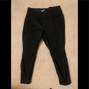 Old Navy Rockstar Super Skinny High Rise